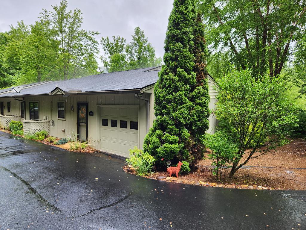 518C Oak Creek Rd