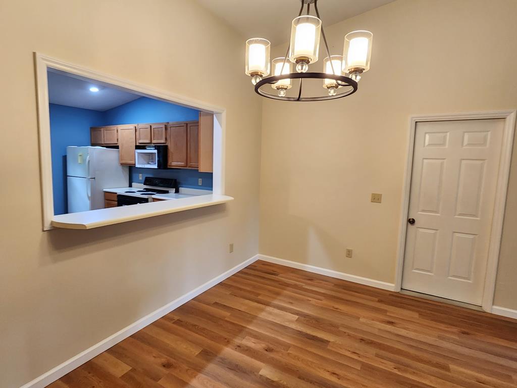 575A Oak Creek Rd