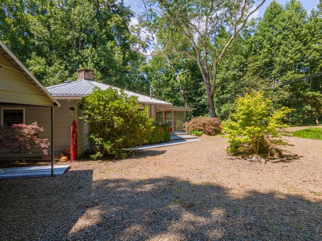 2107 Scofield Rd