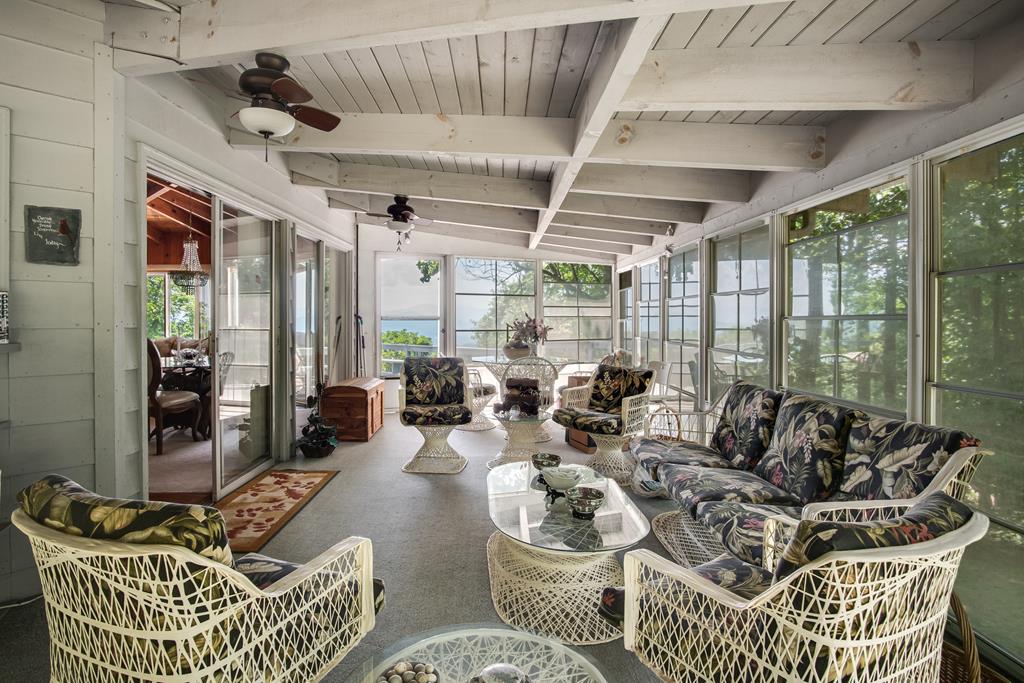 2107 Scofield Rd