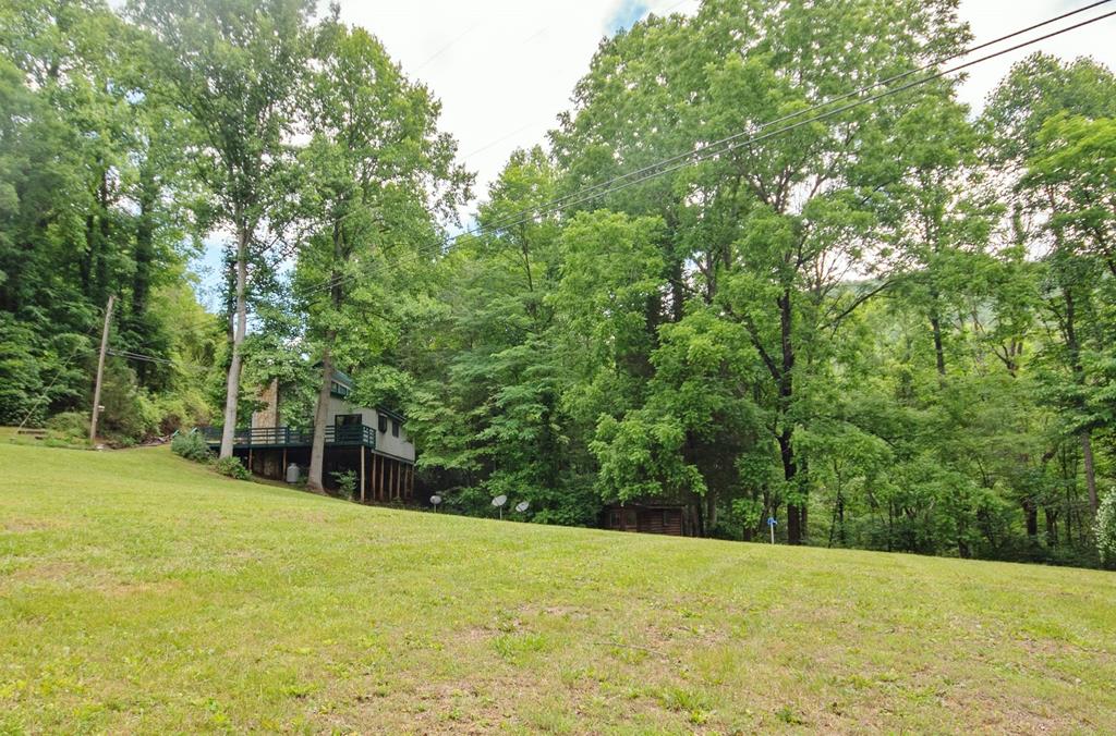 1869 N Skeenah Rd