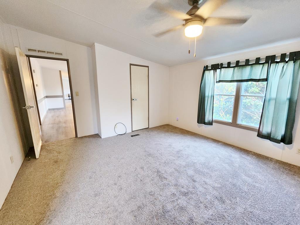 39 Brookshire Ct