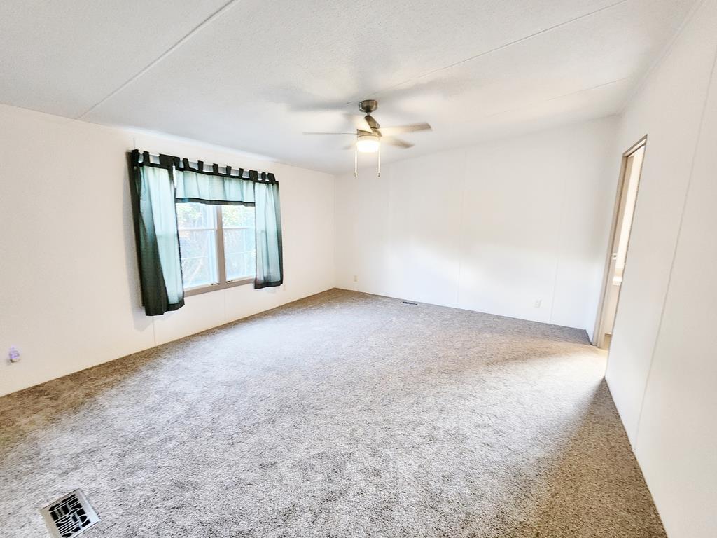 39 Brookshire Ct