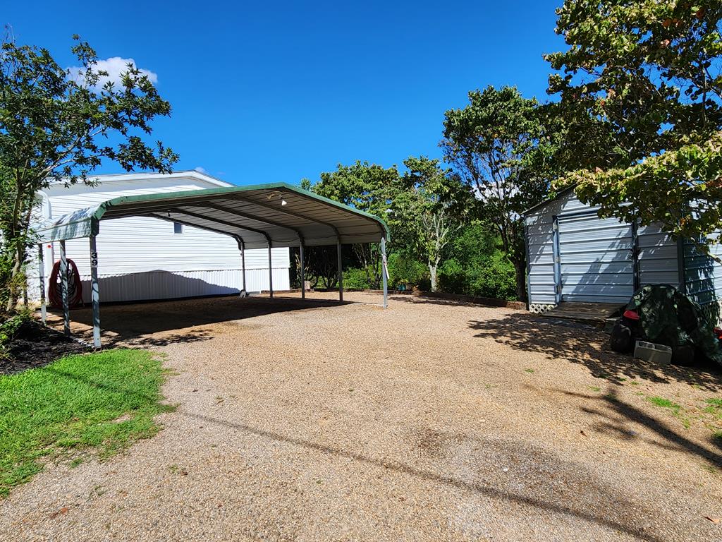 39 Brookshire Ct