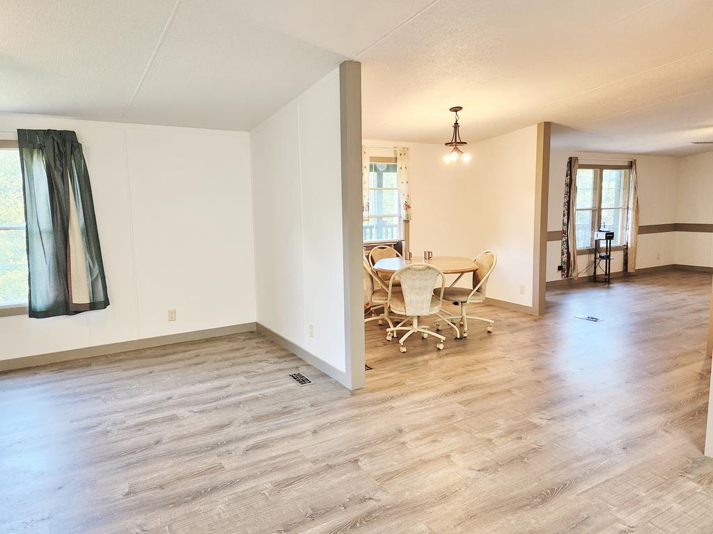 39 Brookshire Ct