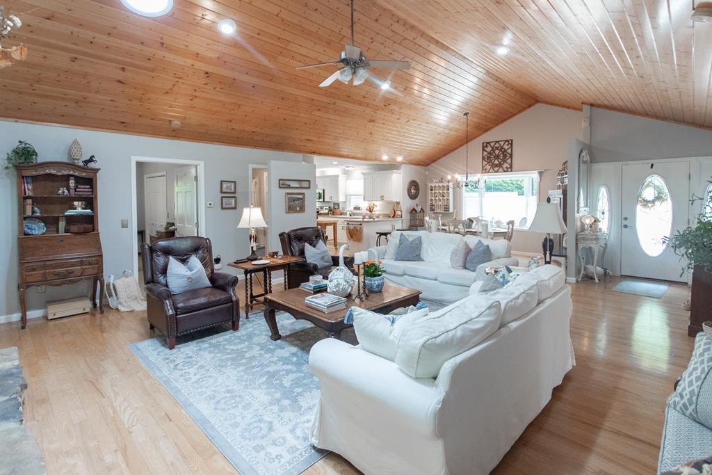 2311 Jack Cabe Rd