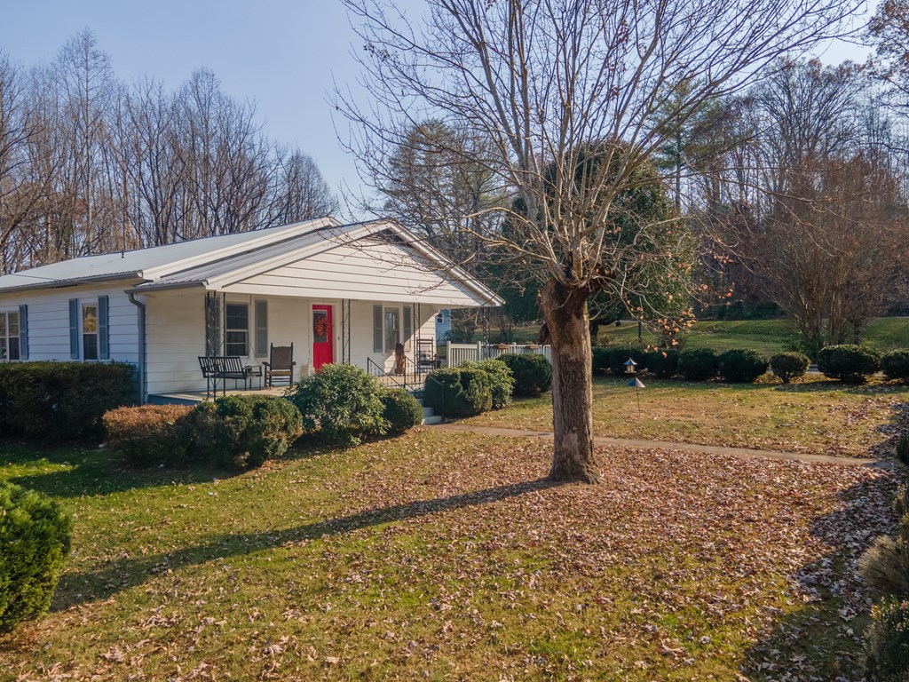 17 North Womack
