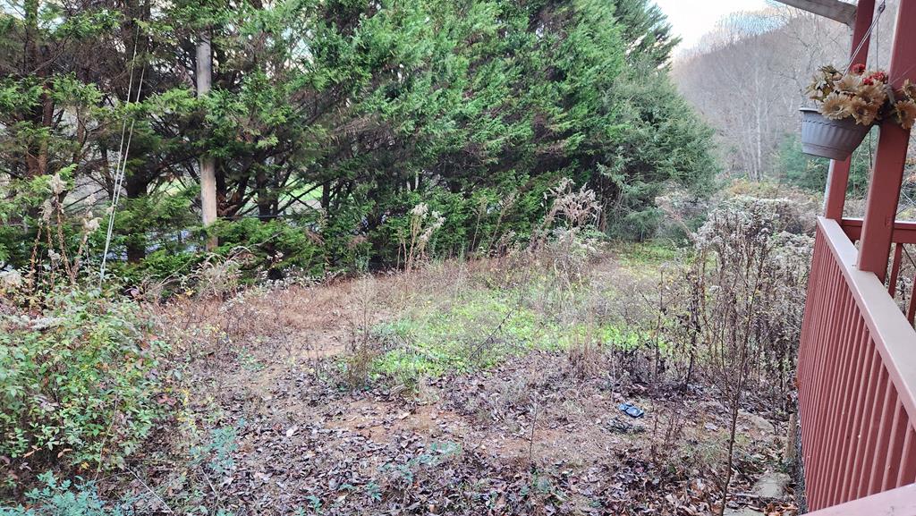 6950 Upper Burningtown Rd