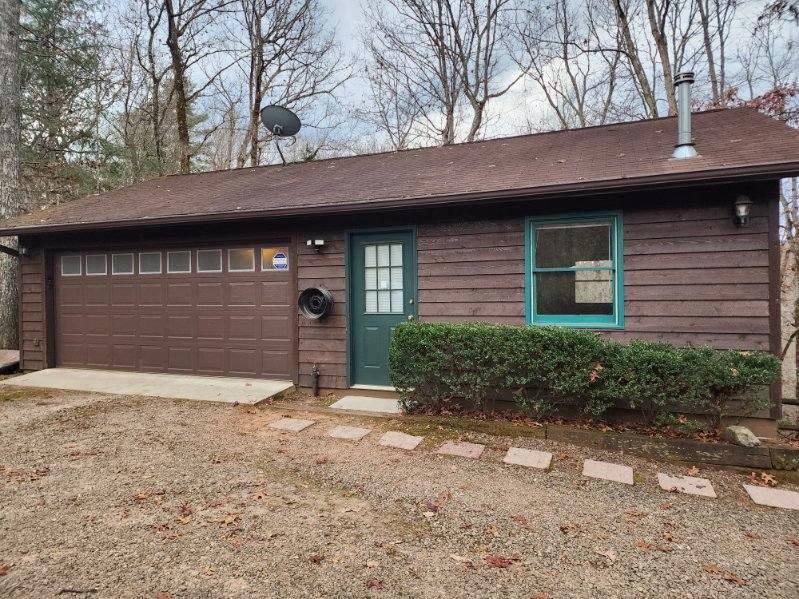 215 Tara Hill Road