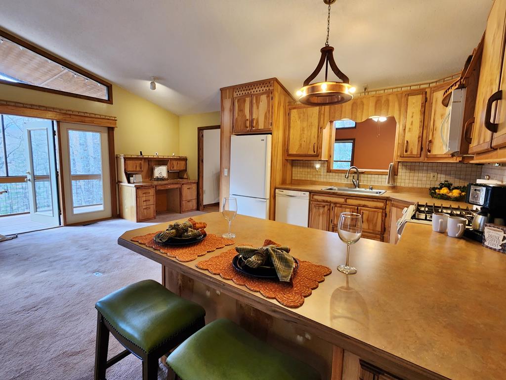 215 Tara Hill Road