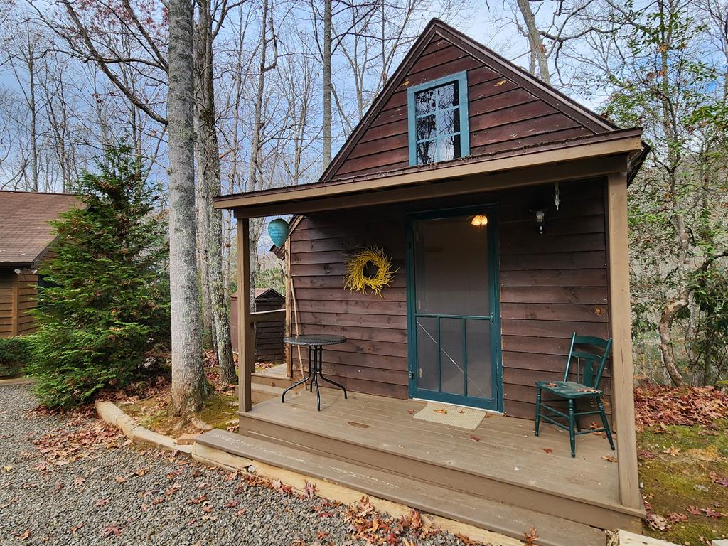 215 Tara Hill Road