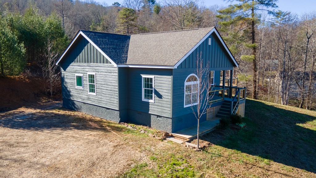 135 Dolly Cowart Ln