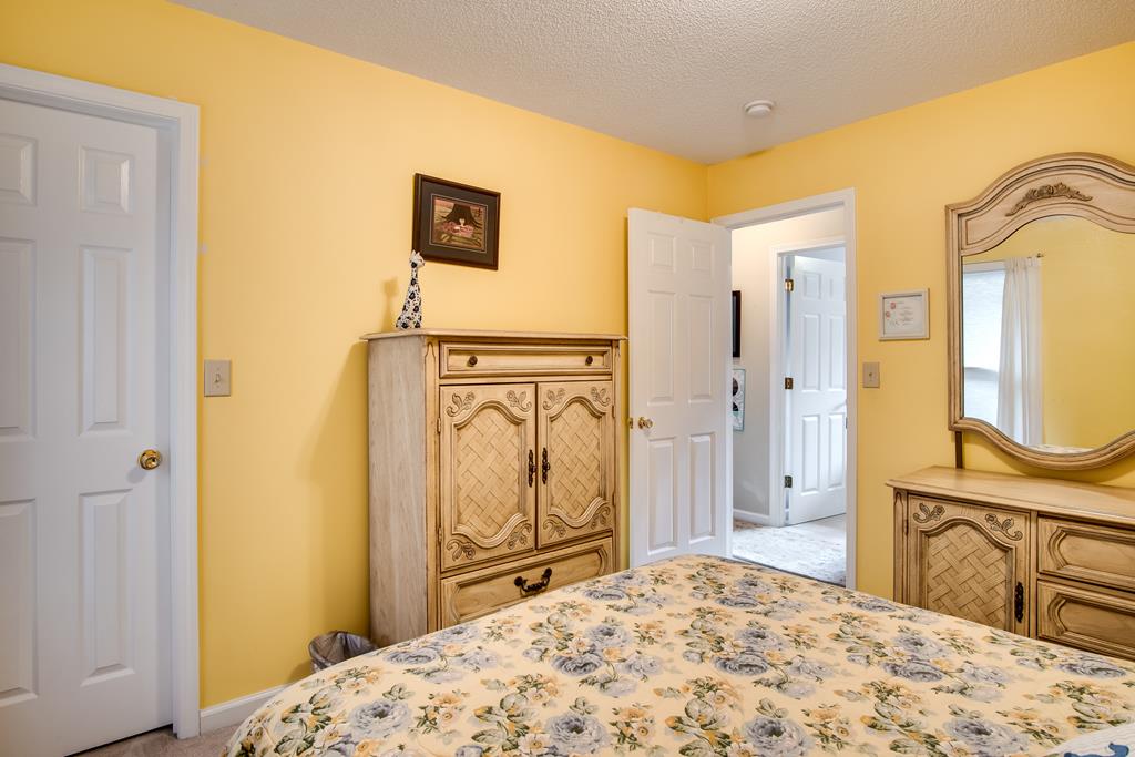 50 Corundum Hill Rd