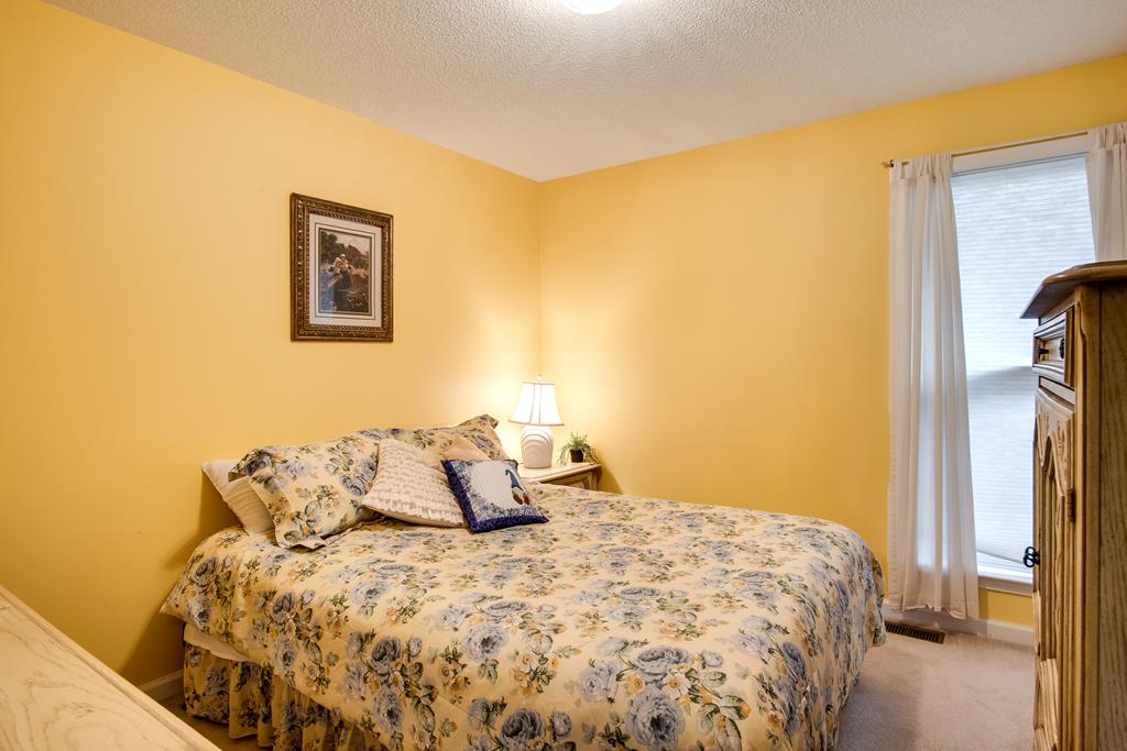 50 Corundum Hill Rd