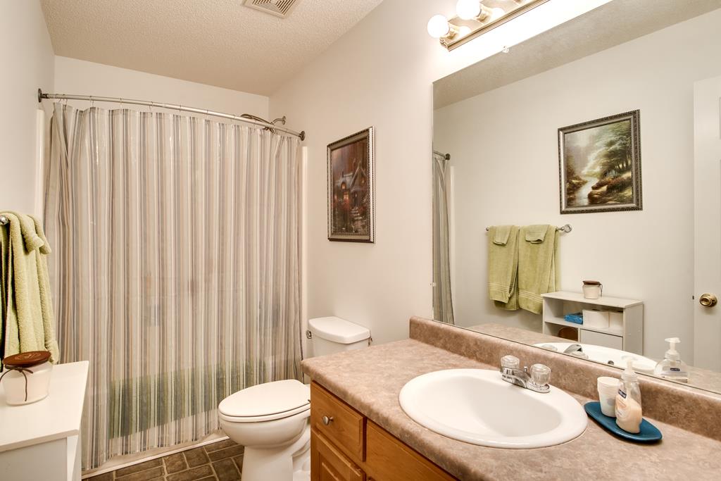 50 Corundum Hill Rd