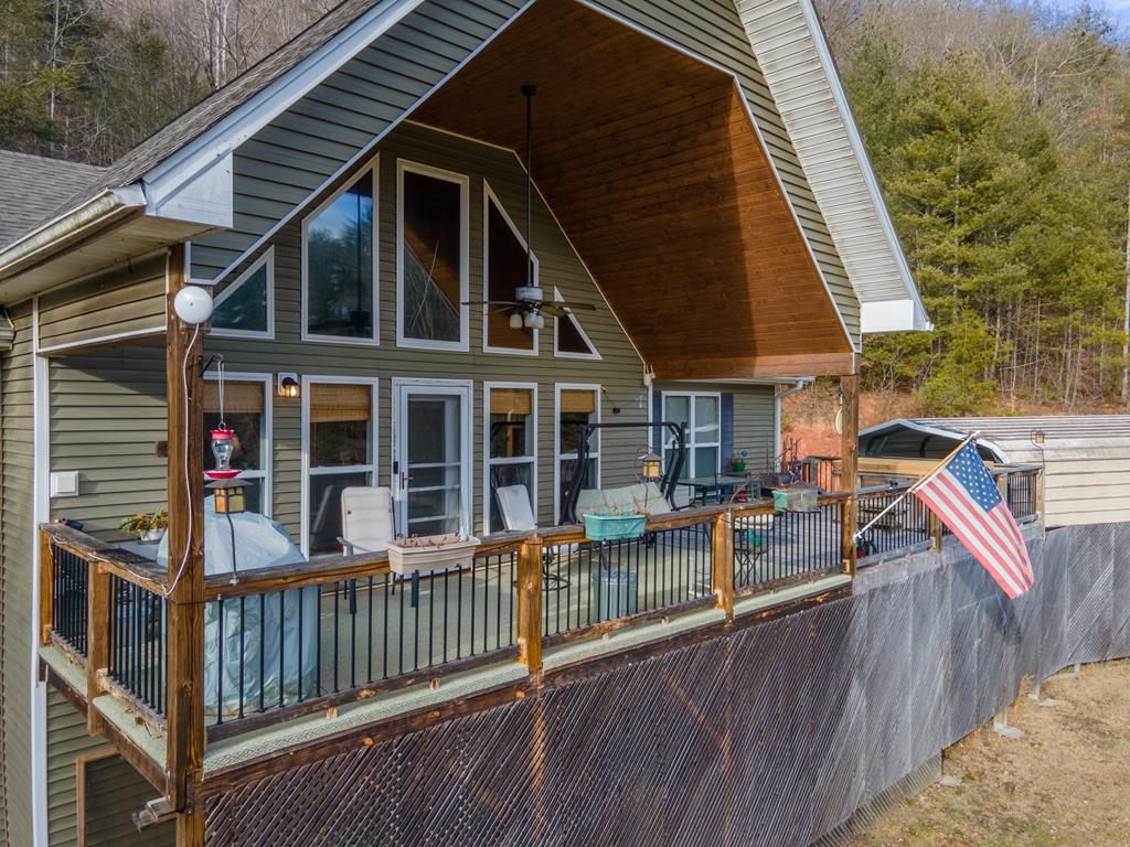 50 Corundum Hill Rd