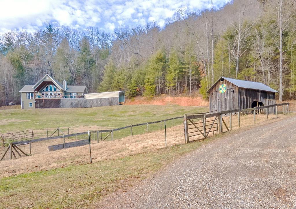 50 Corundum Hill Rd
