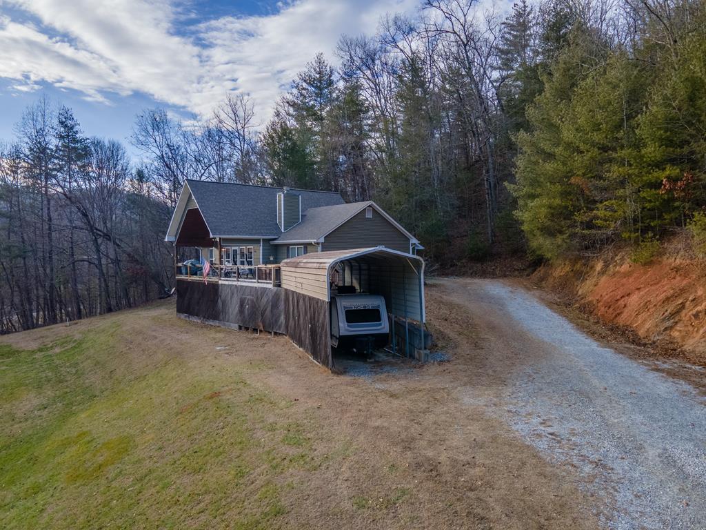 50 Corundum Hill Rd
