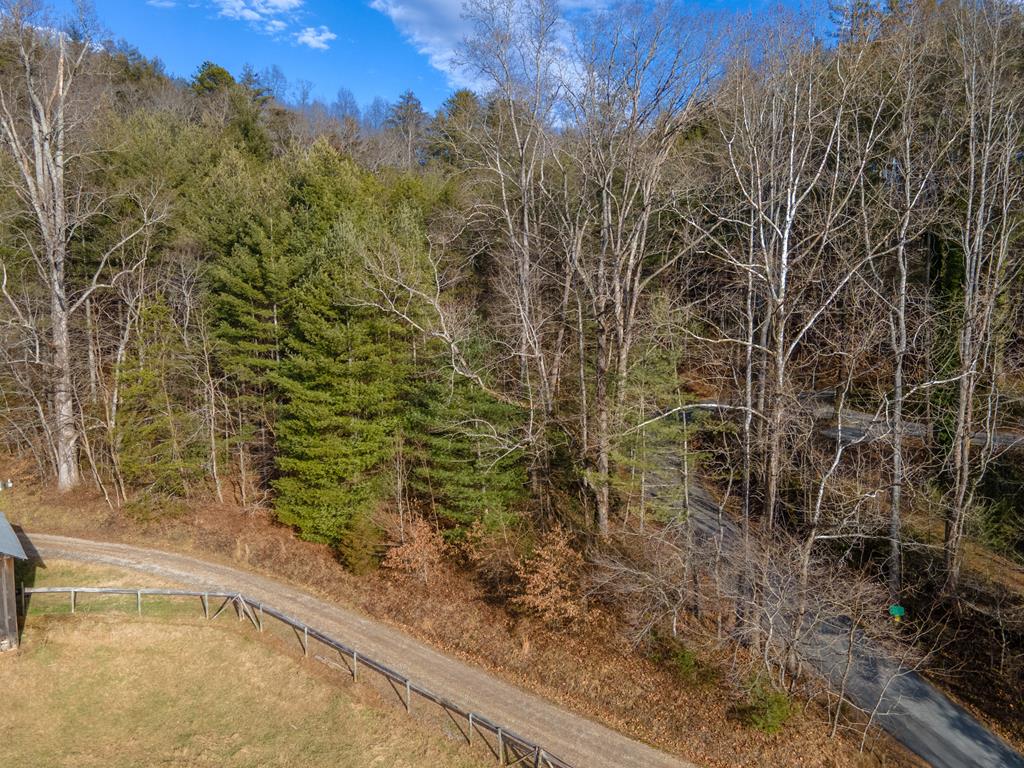 50 Corundum Hill Rd