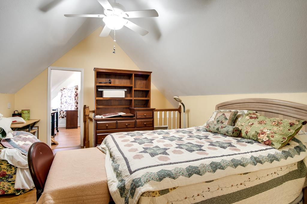 2737 Clarks Chapel Rd