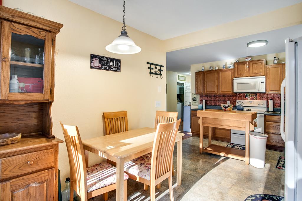 2737 Clarks Chapel Rd
