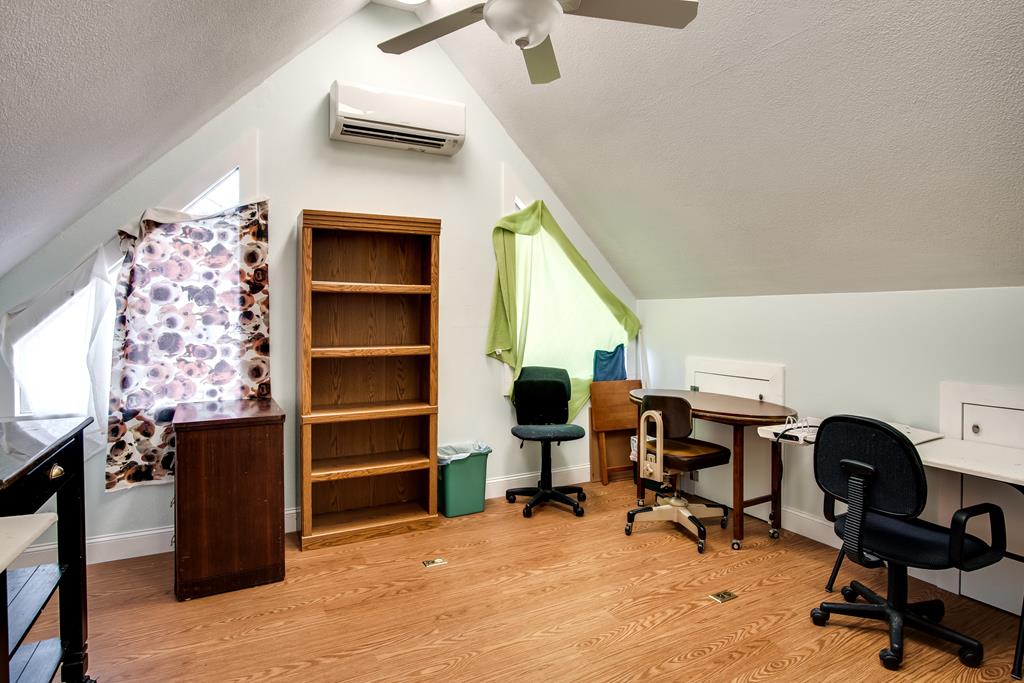 2737 Clarks Chapel Rd