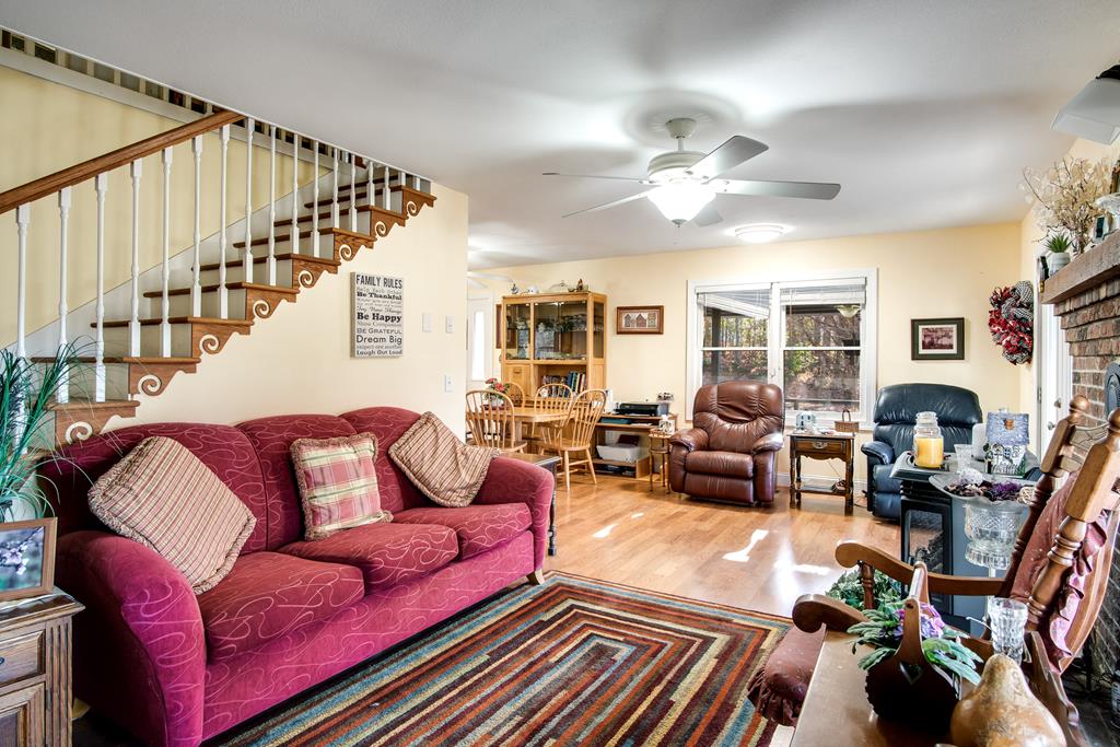2737 Clarks Chapel Rd