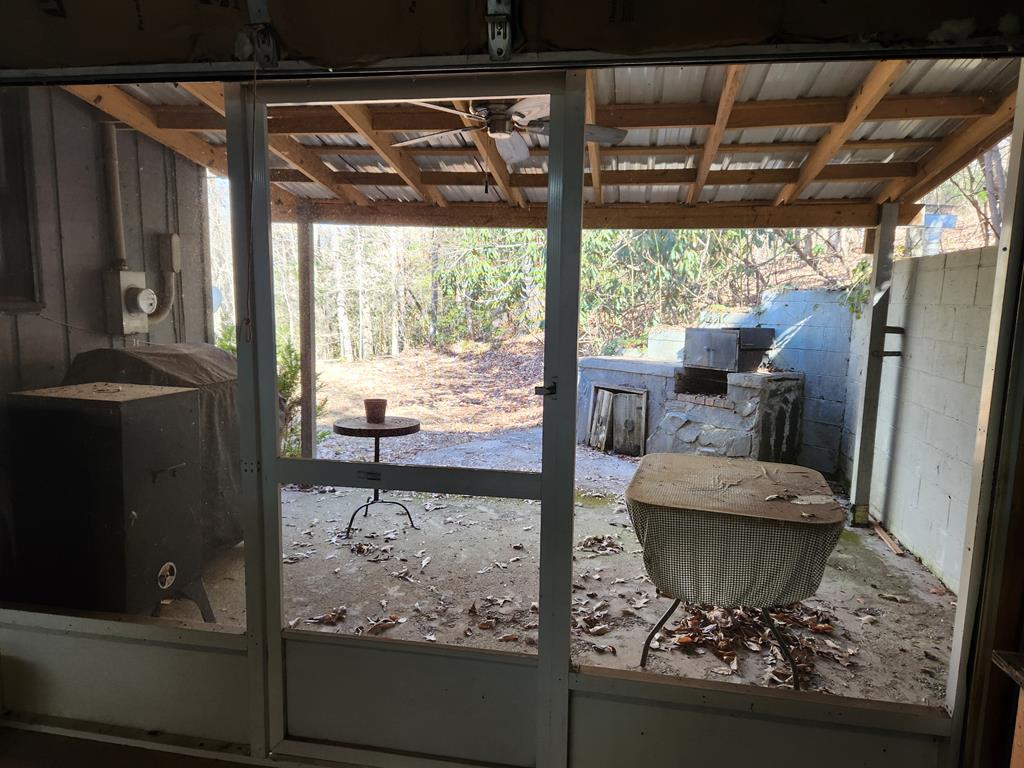 2737 Clarks Chapel Rd