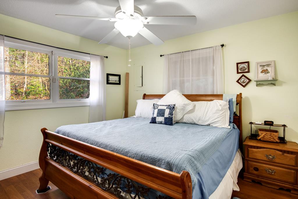 2737 Clarks Chapel Rd