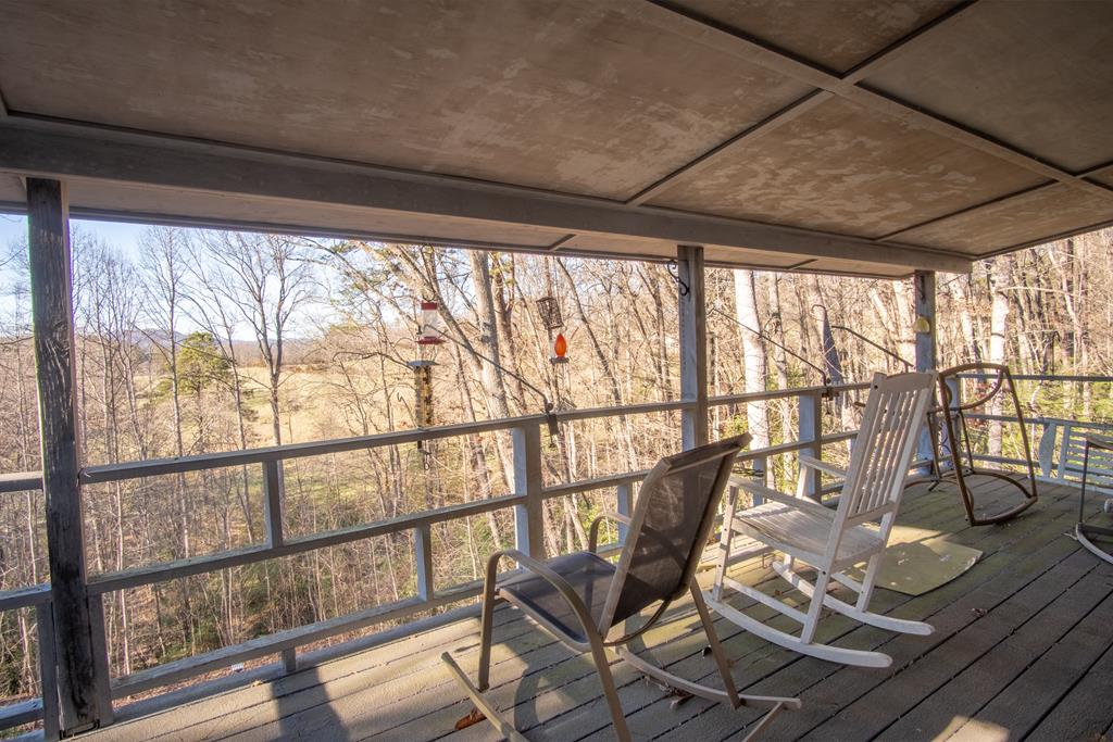 2737 Clarks Chapel Rd