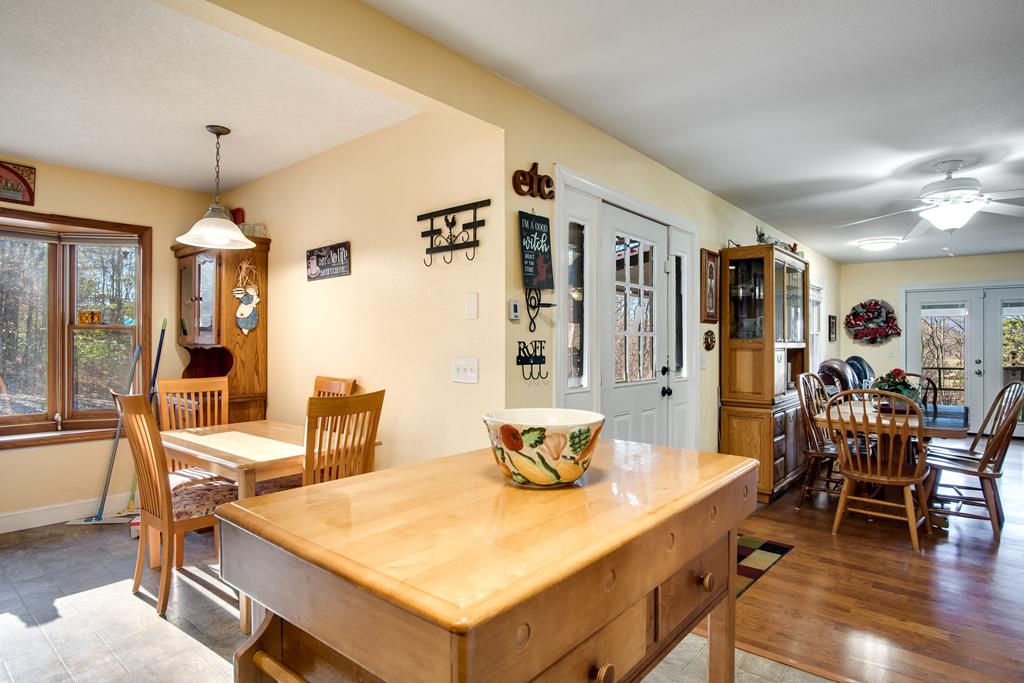 2737 Clarks Chapel Rd