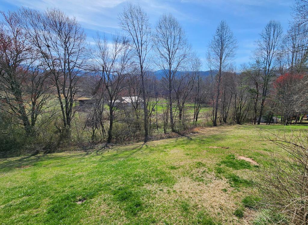 120 West Vineyard Rd