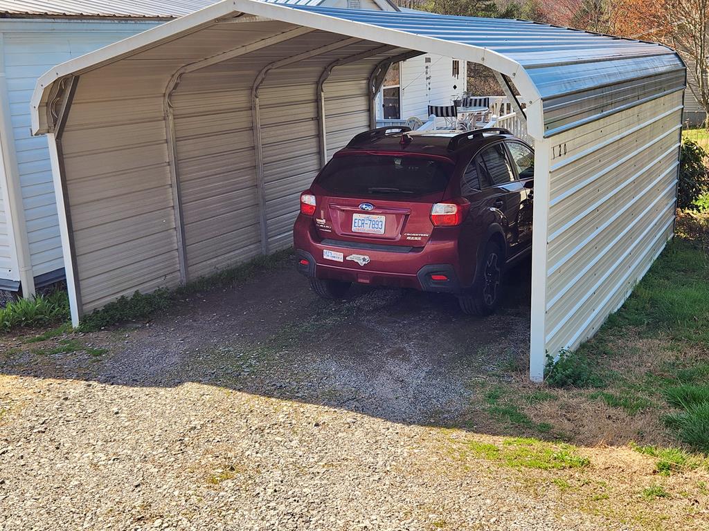 120 West Vineyard Rd