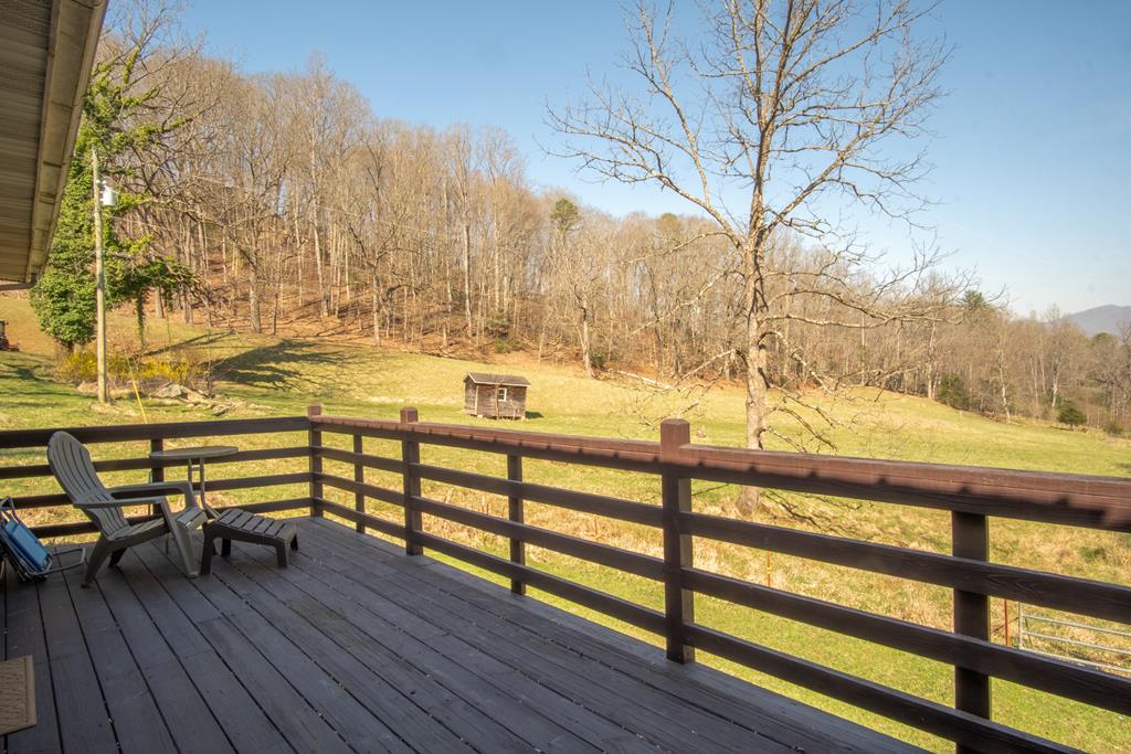 174 West Lowery Lane