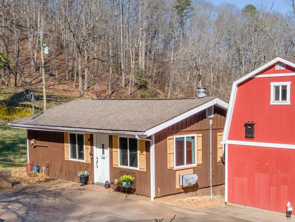 174 West Lowery Lane