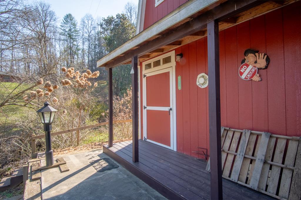 174 West Lowery Lane
