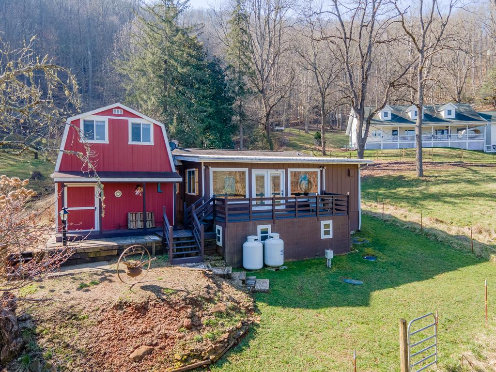 174 West Lowery Lane