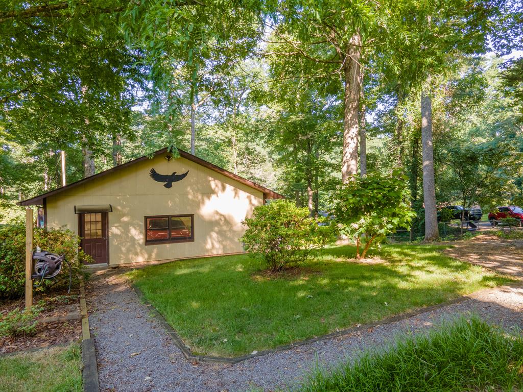 173 Hillcrest Cir