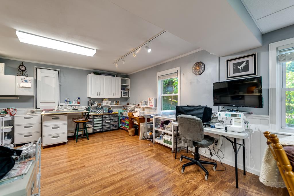 173 Hillcrest Cir