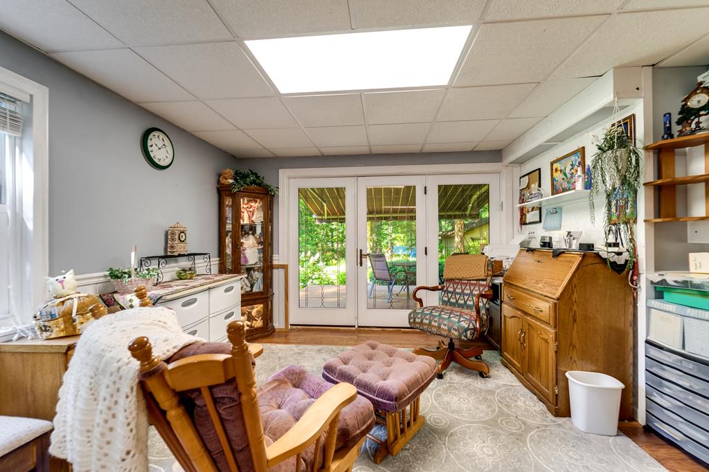 173 Hillcrest Cir