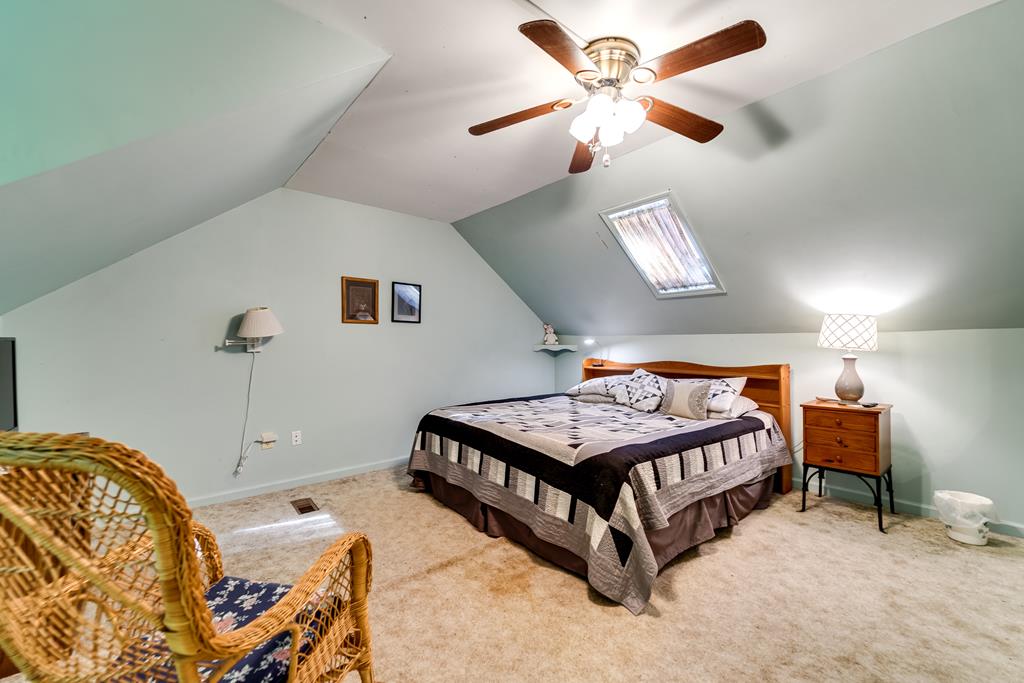 173 Hillcrest Cir