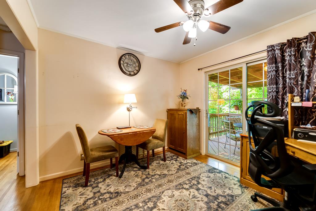 173 Hillcrest Cir