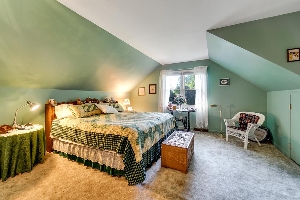 173 Hillcrest Cir
