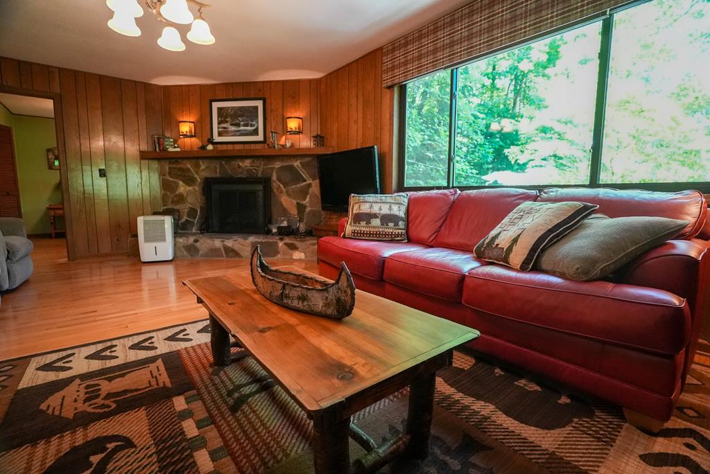 148 Mulberry Trail