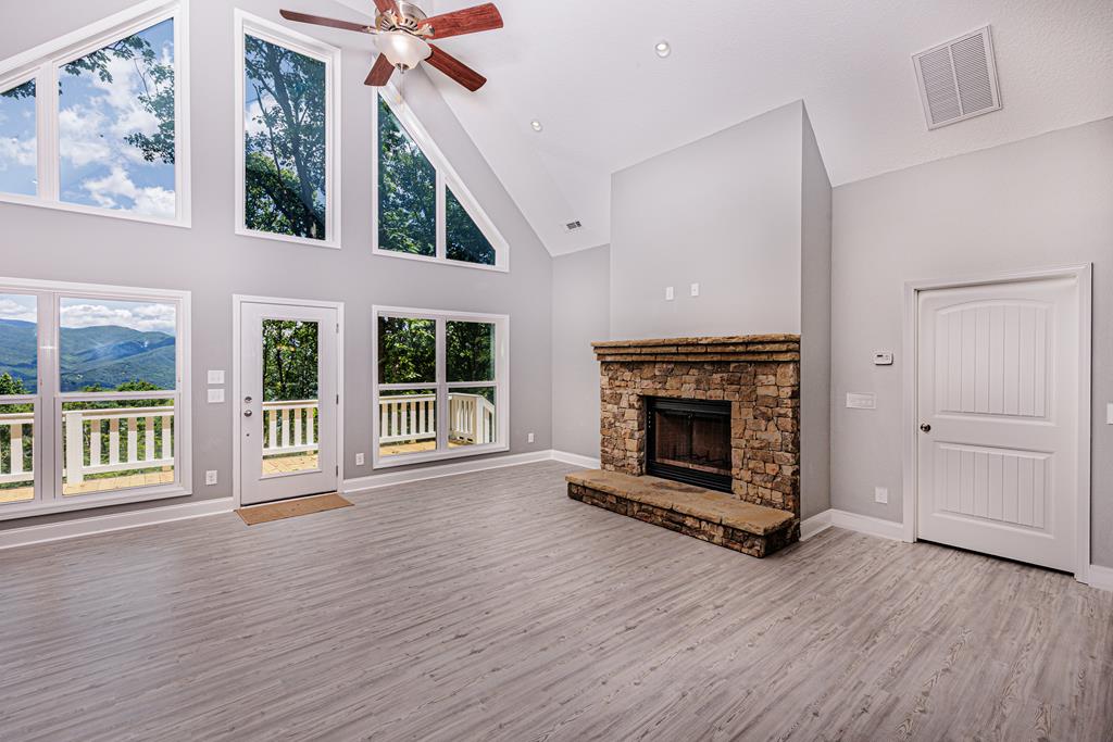 678 Amelia's Bluff