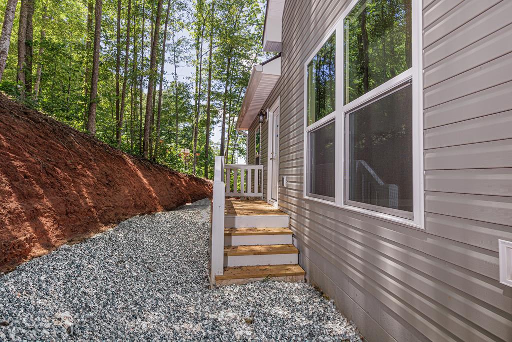 678 Amelia's Bluff