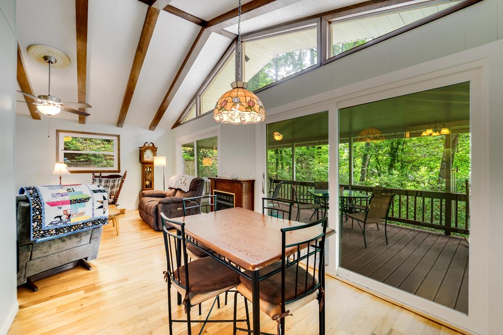 324 Trimont Mountain Rd