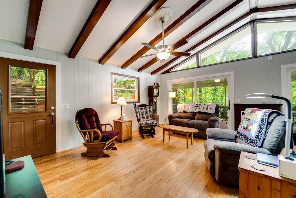 324 Trimont Mountain Rd