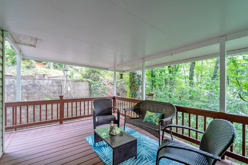 324 Trimont Mountain Rd
