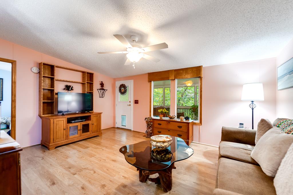 94 Shady Creek Trail